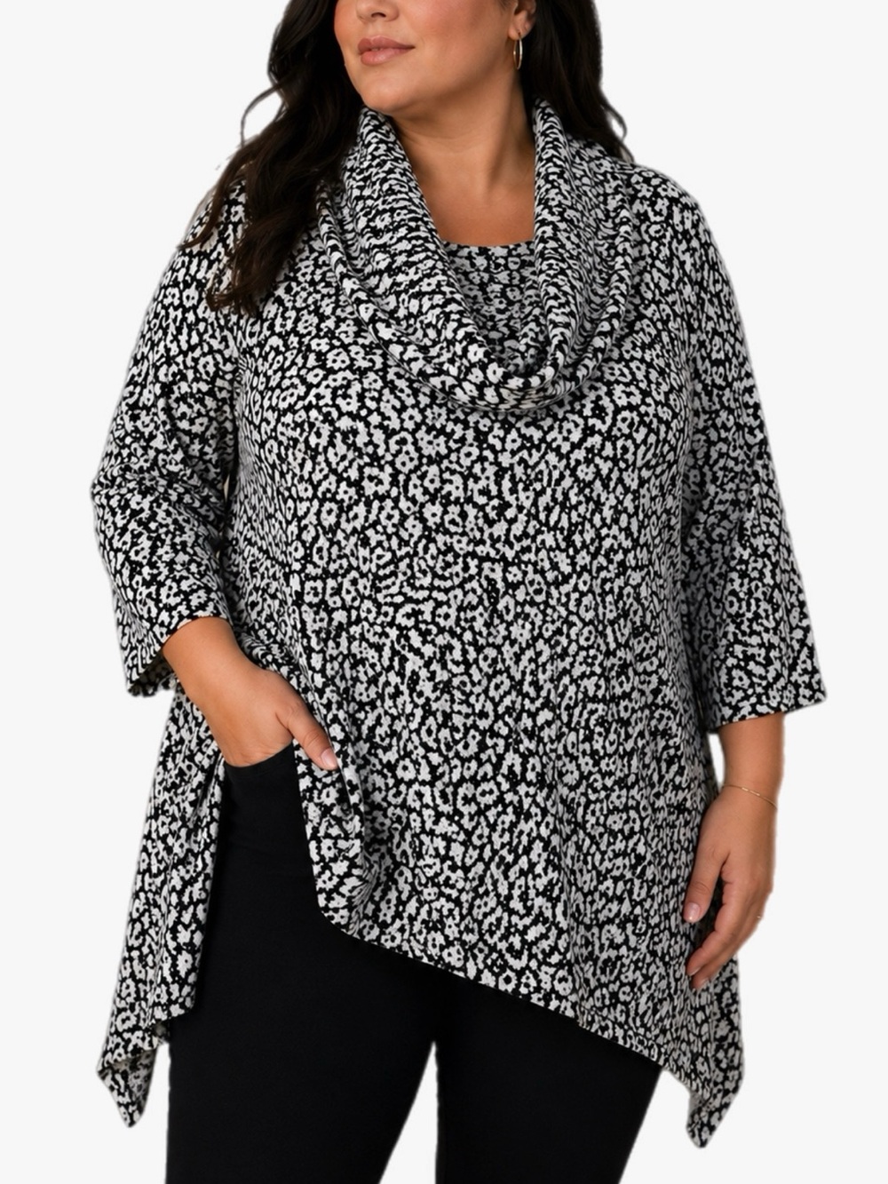 New Directions NWT 2X Black White Cowl Neck Tunic Sweater Asymmetrical Hem